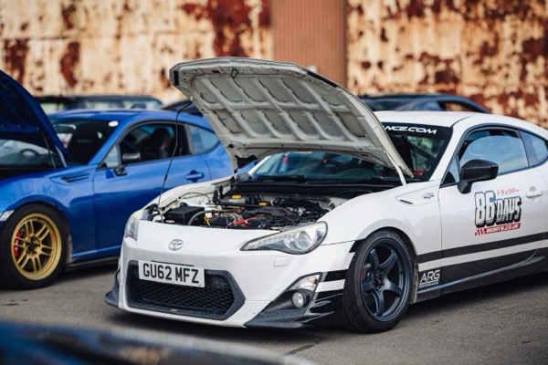 Toyota GT86 on track - hero image showing the car in racing conditions